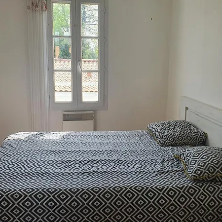 Jolie Maison Au Calme Jardin A Proximité *