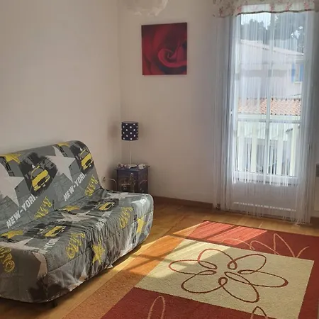 Jolie Maison Au Calme Jardin A Proximité *